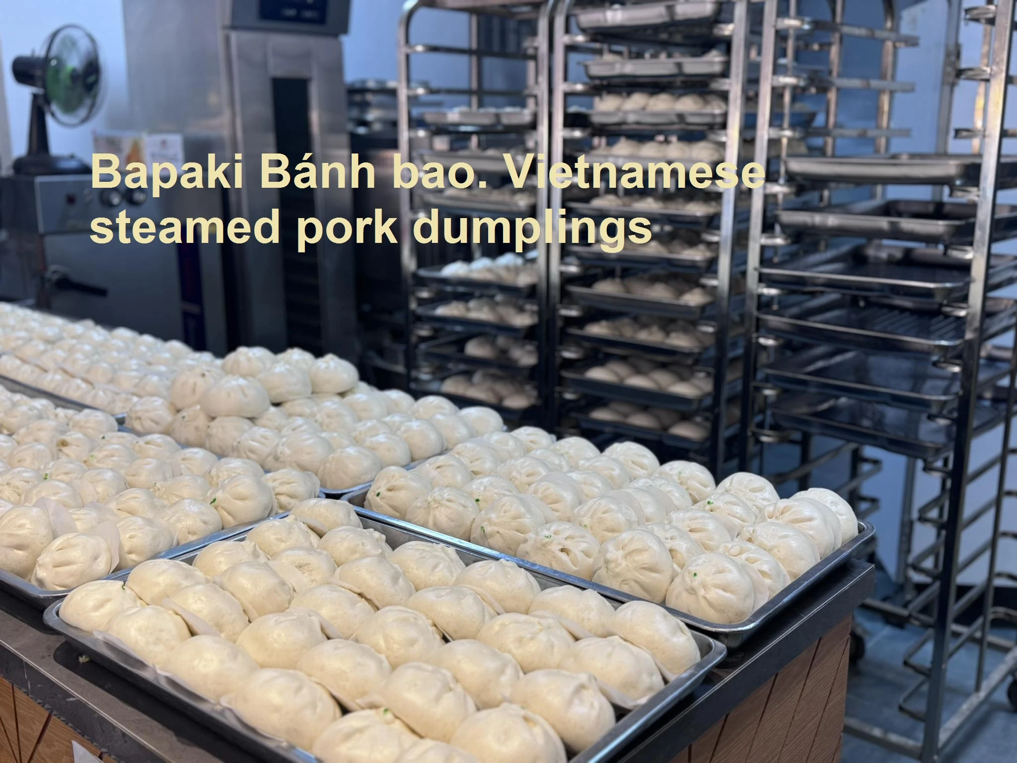Bánh bao cúng ngày thần Tài